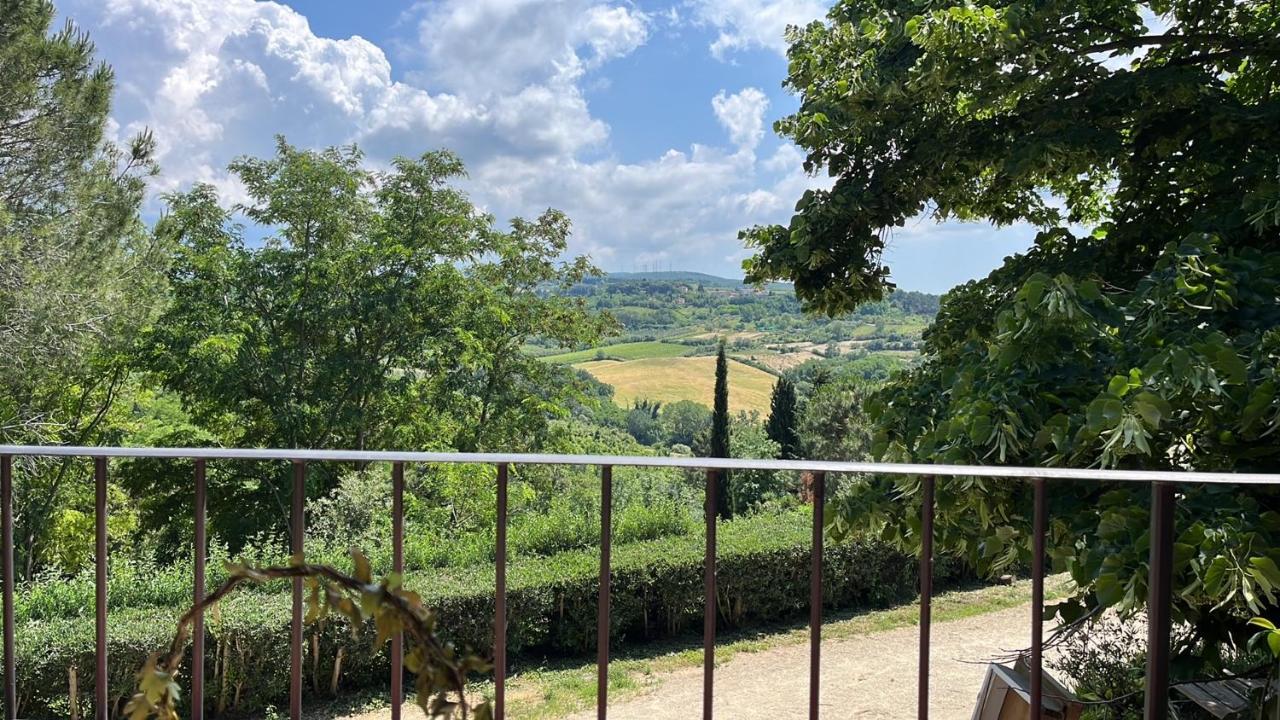 Podere Orzale Hospitality & Quarter Horses Usigliano Exterior foto